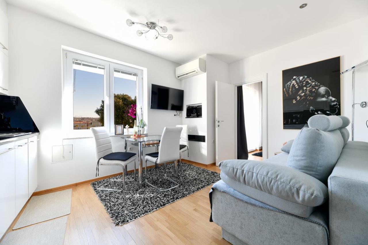 Lauris Luxury Apartment Ζαντάρ Εξωτερικό φωτογραφία