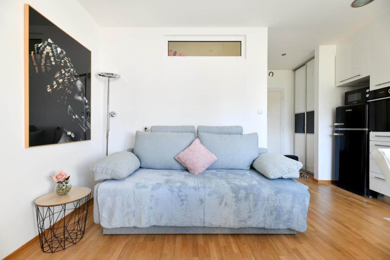 Lauris Luxury Apartment Ζαντάρ Εξωτερικό φωτογραφία